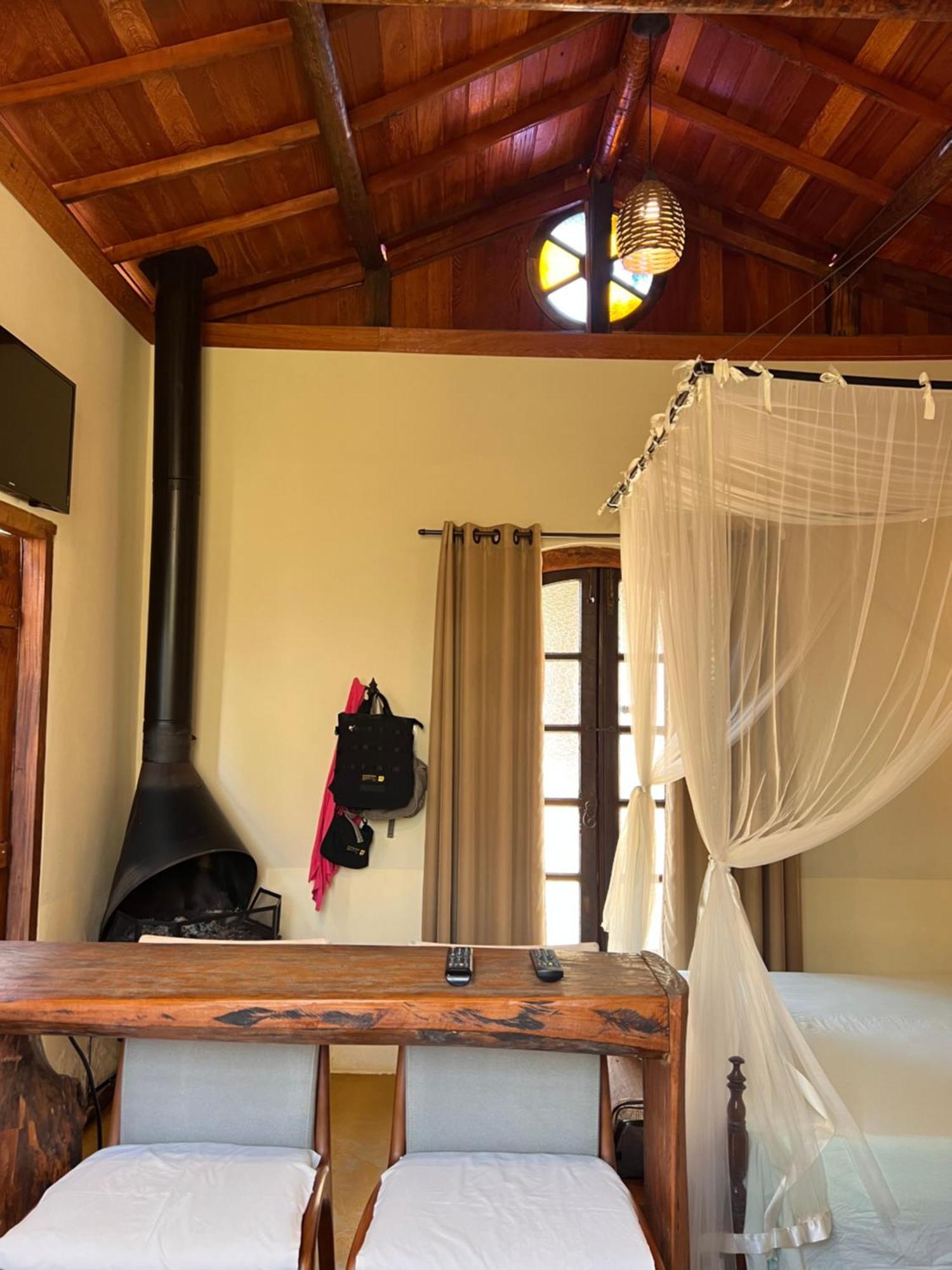 Chale Maquemba Eco Hotel Diamantina Exterior photo